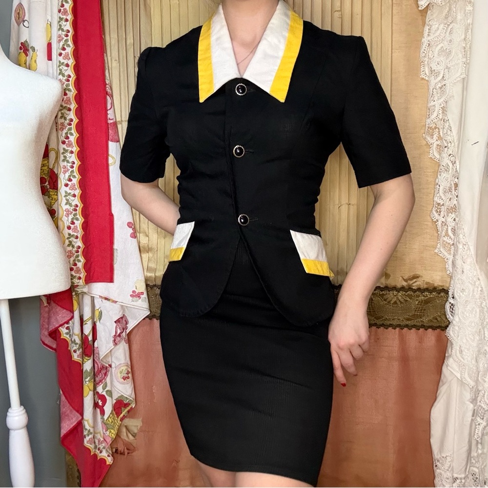 Vintage 80’s Black and Yellow Blazer Top